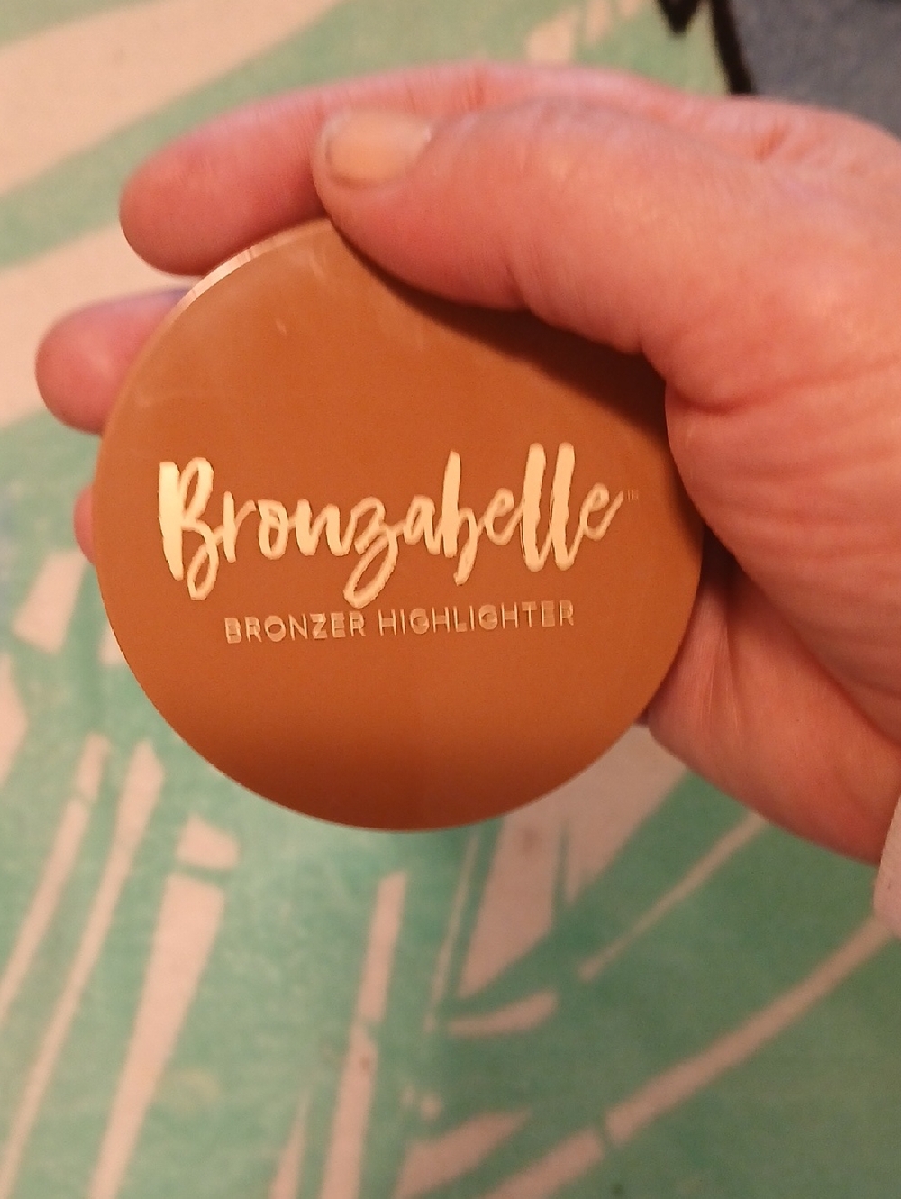 Elle Bronzabelle Compact Bronzer - Warm Tan